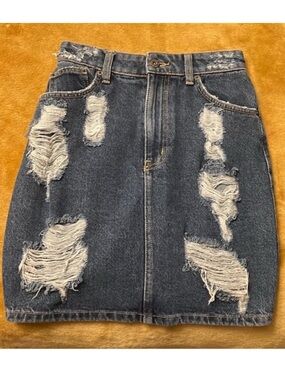 CARMAR • Women’s 25 • Distressed Denim Skirt • Dark Blue